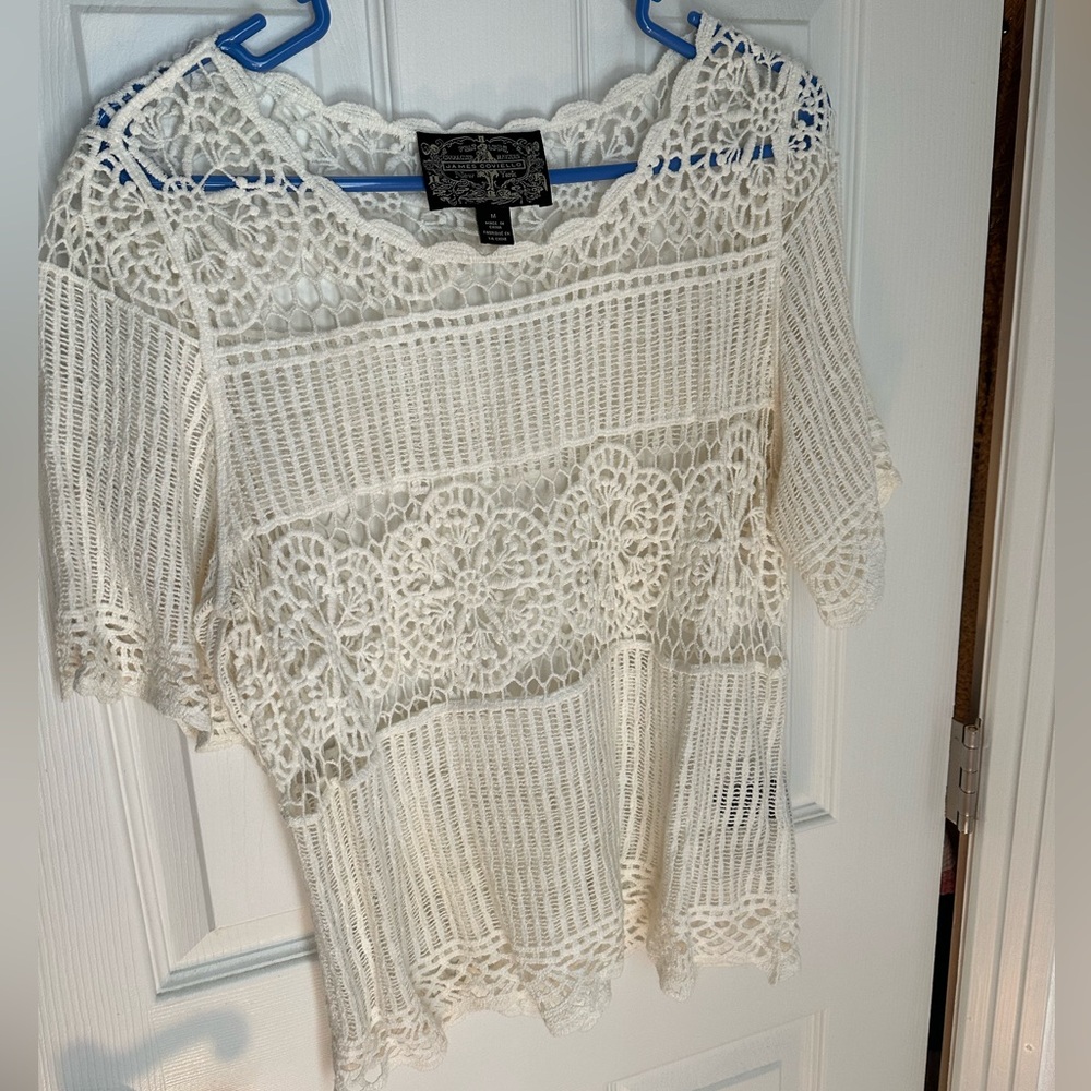 Lace short sleeve top